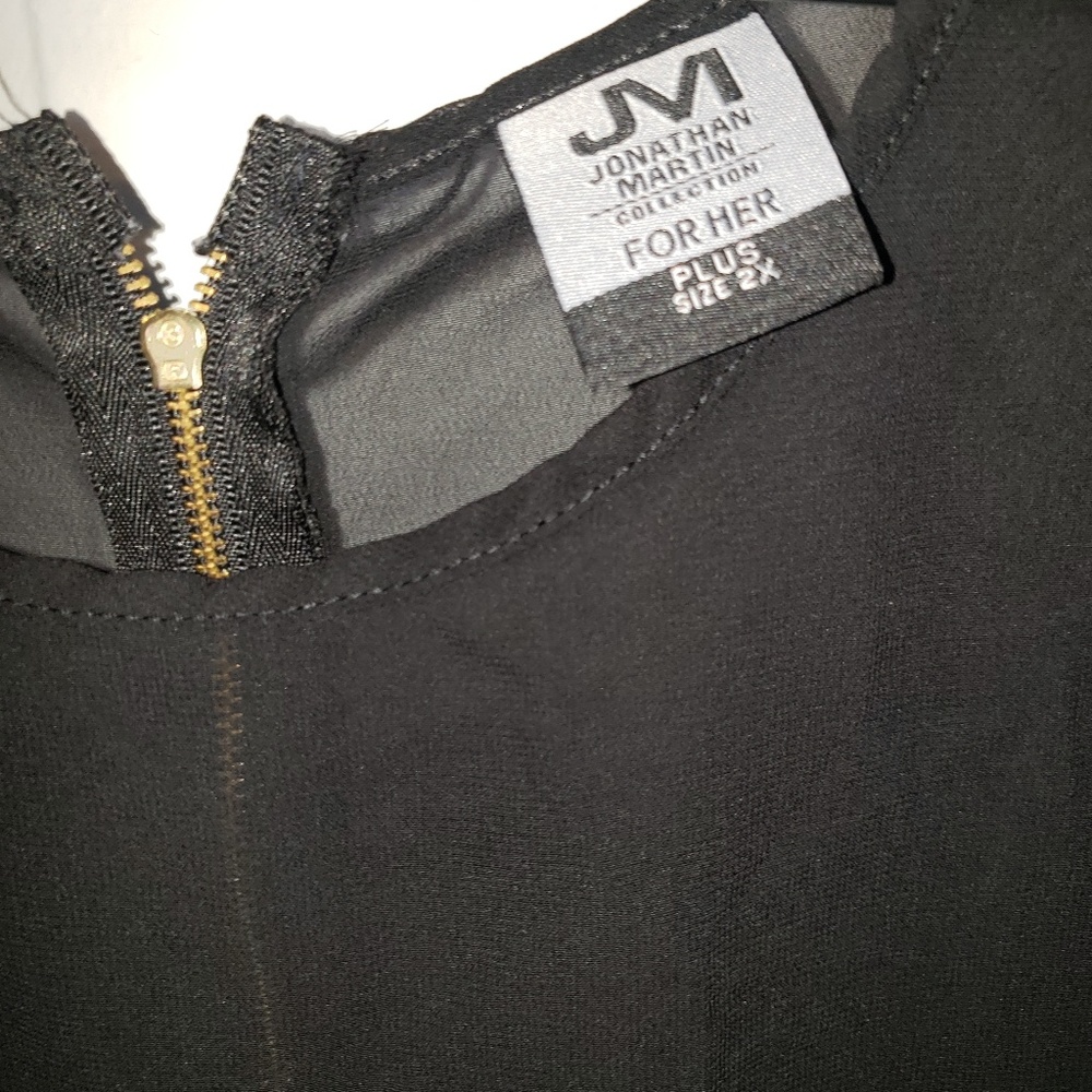Shirt - Picture 3 of 3